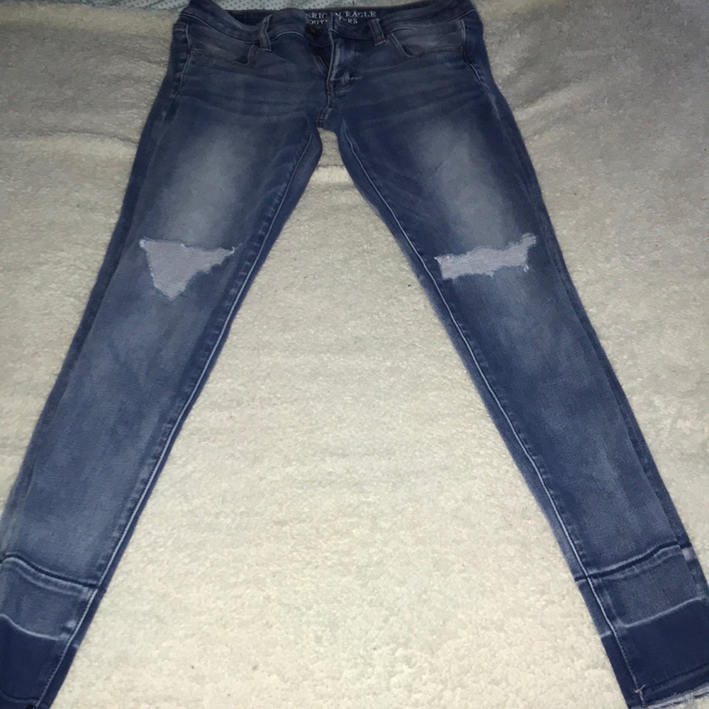 American eagle ripped jeggings